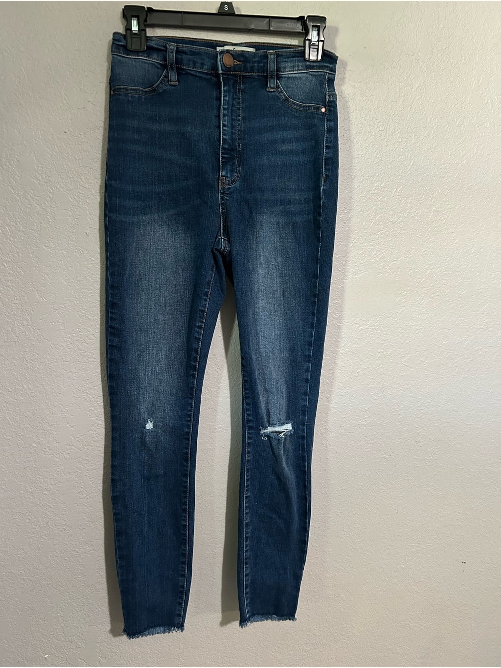 refuge Dark Blue High-Rise Skinny Jeans with Knee Rip